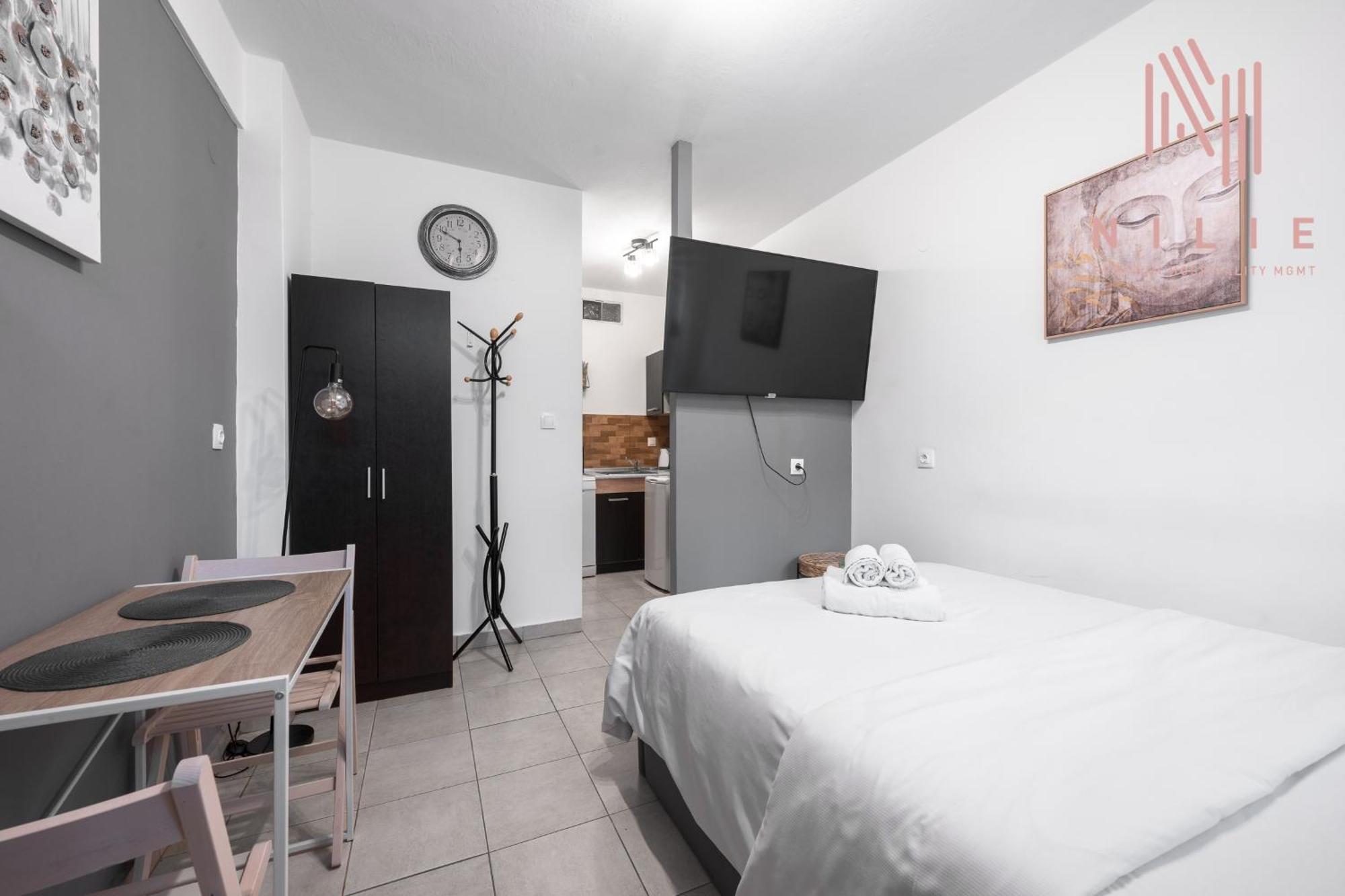 Iris Studio Center Салоники Экстерьер фото